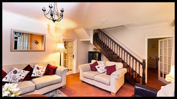 Lounge 1c 4/8